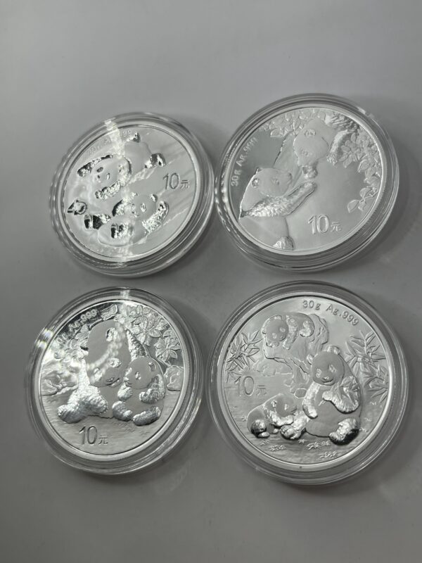 Lot de 4 monnaies - 1 oz / Once - panda (31.1 grammes) en Argent 999.9 - Chine 2022 à 2025 – Image 3