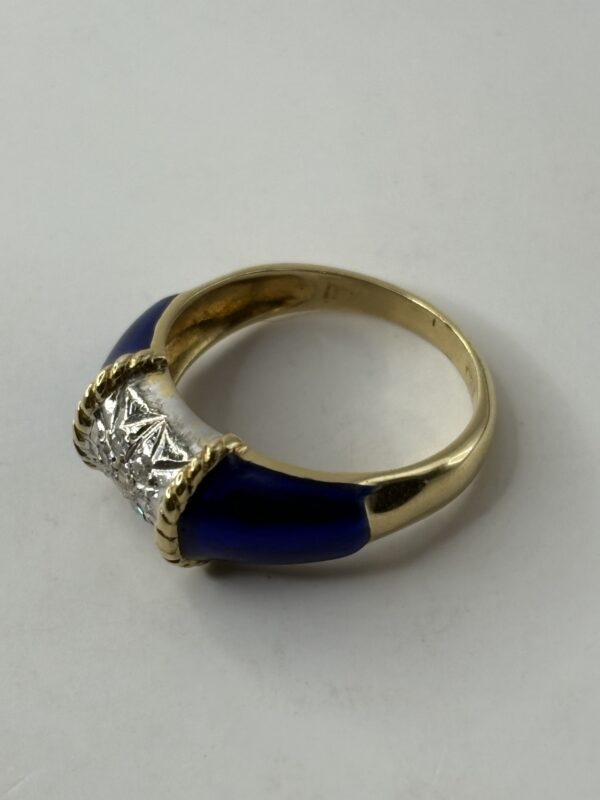 Bague - Or 18 Carats - Petits diamants - 4.64 Grammes - No Van Cleef
