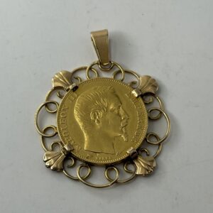 Pendentif en Or 18K avec 20 francs Napoléon (Or 21.6K) - 10.21g